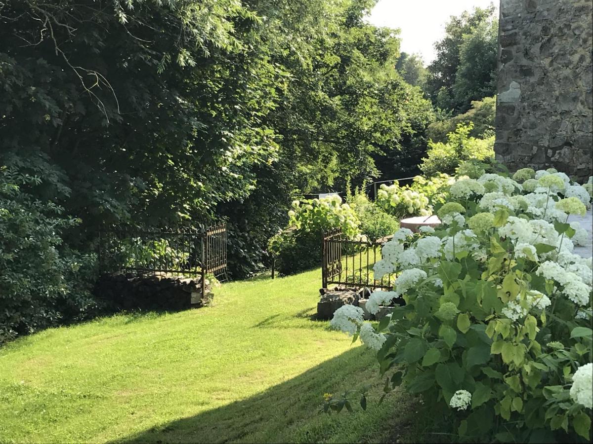 La Grange De Dourlers Bed & Breakfast Eksteriør bilde