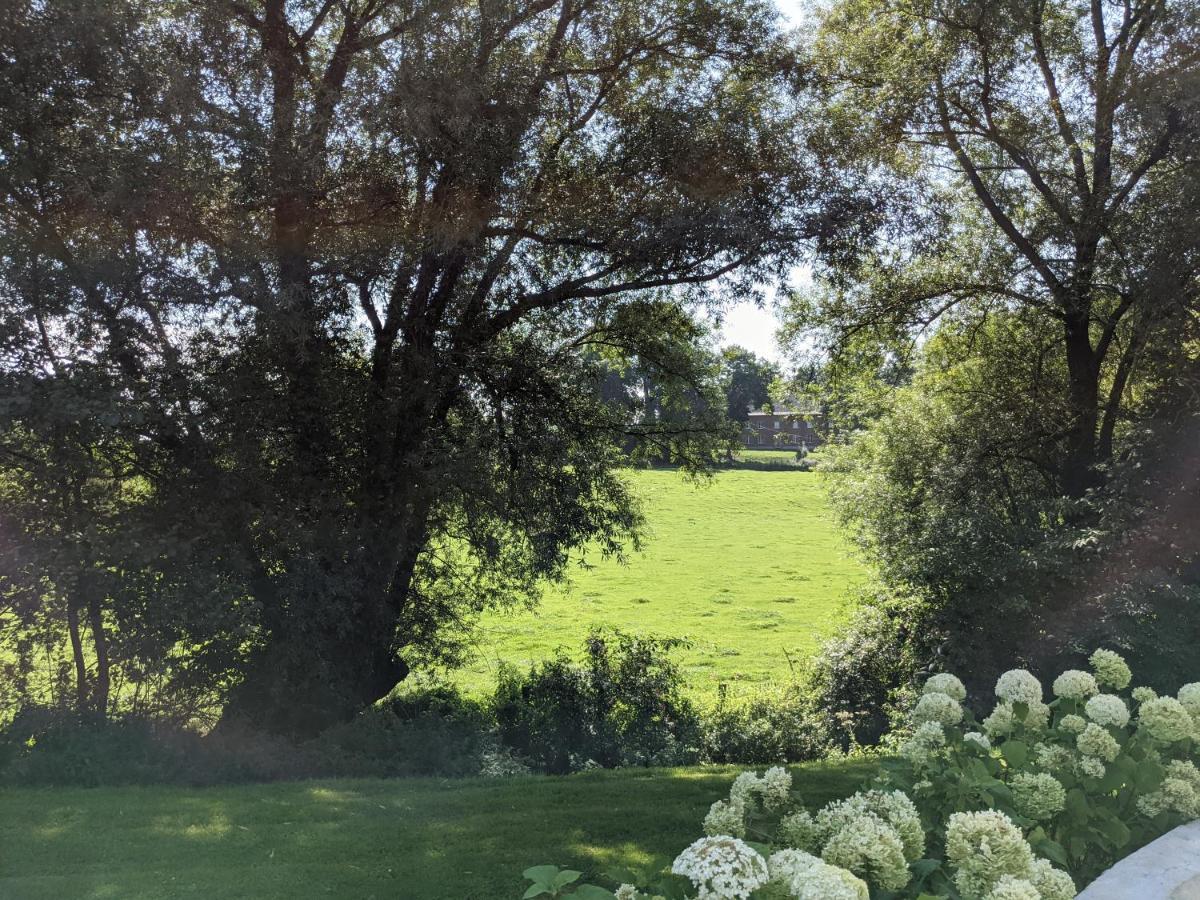 La Grange De Dourlers Bed & Breakfast Eksteriør bilde